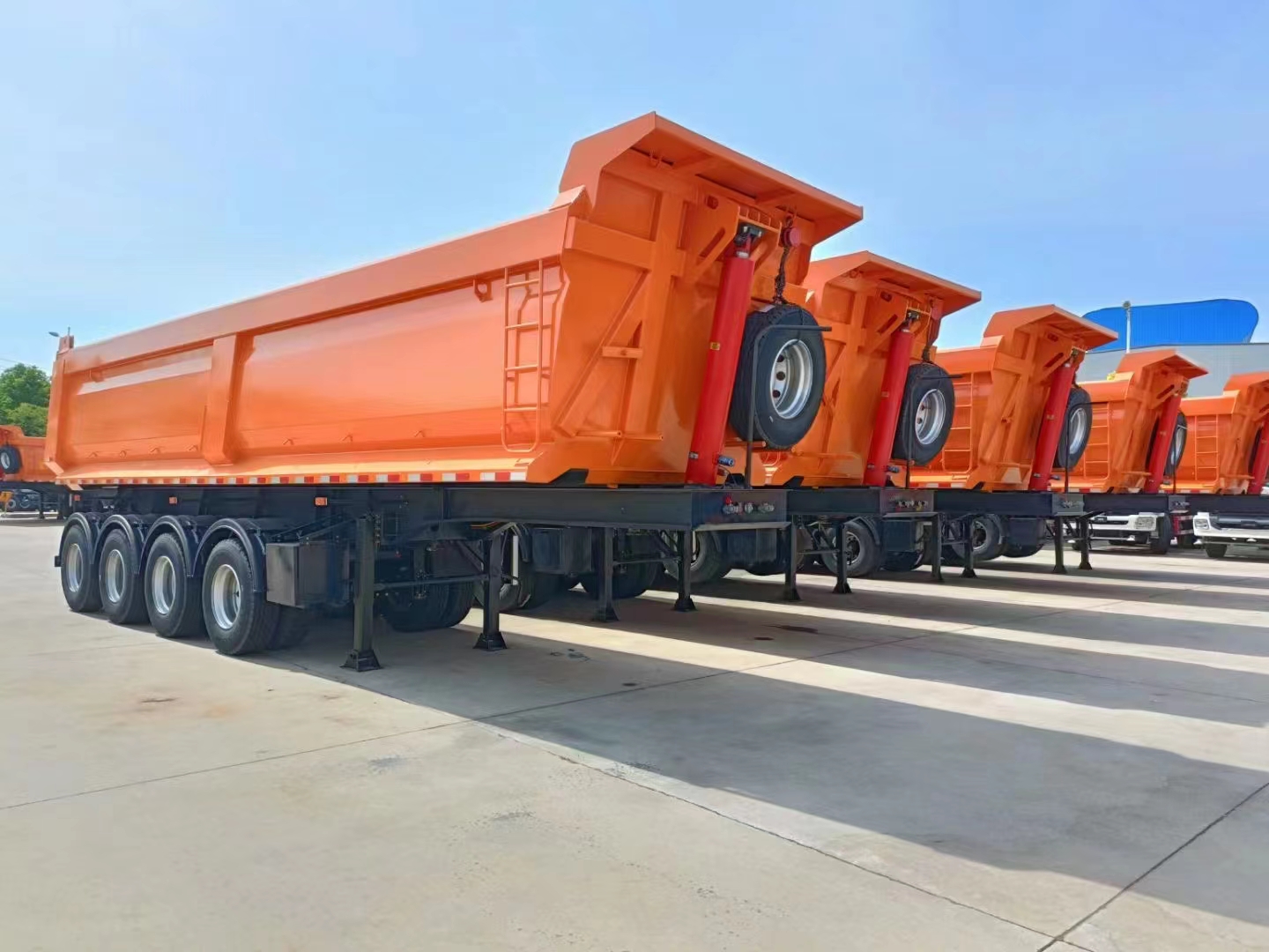 4 Axles Dump Semi Trailers zijn klaar voor verzending