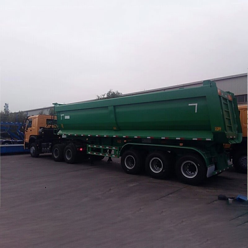 Dump-opleggers met 3 assen en een capaciteit van 35 cbm